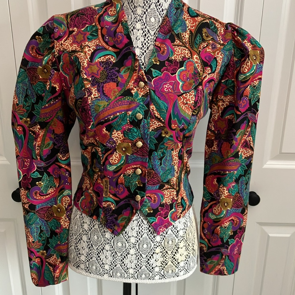 Super fun Banjo Dallas Texas western shirt with lace up back detail